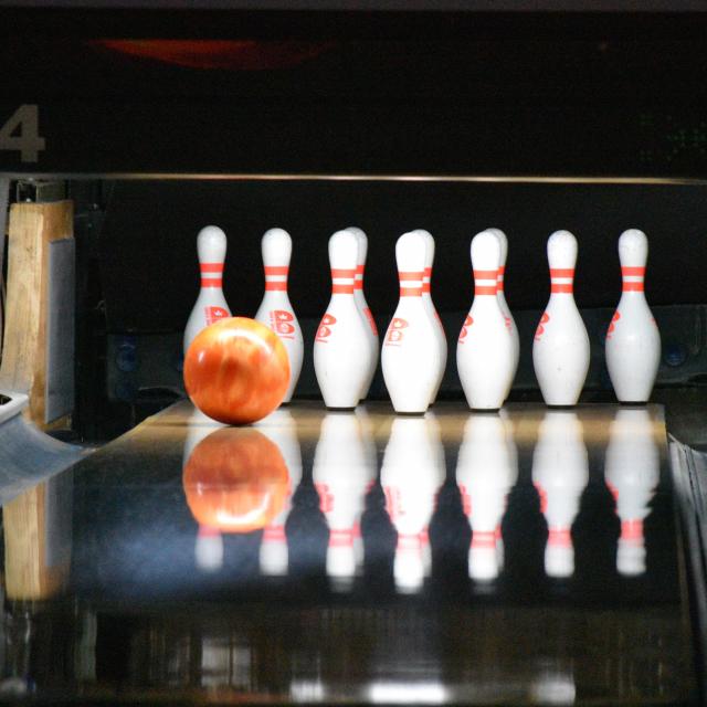 bowling-detail-activites-interieur-deux-alpes.jpg