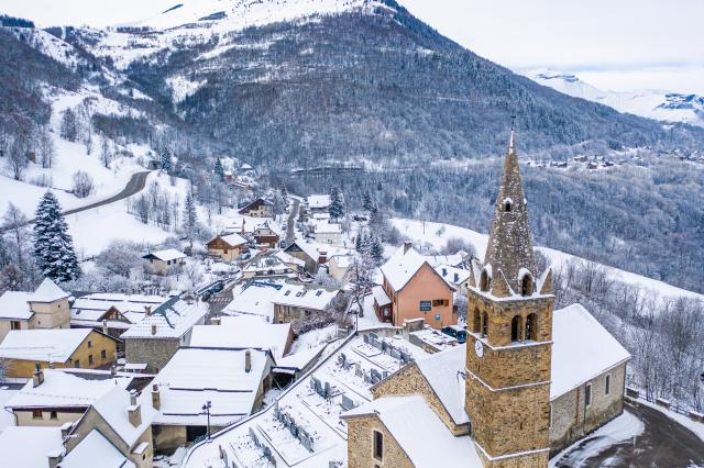 Mont De Lans Village Église Paysage Les 2 Alpes Montagne